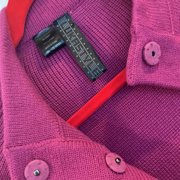 Lukastyle Raspberry Cape One Size Missy - Picture 4 of 12